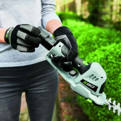 Taille Herbe Et Haie Lame 200 Mm Pack Batterie Et Chargeur 2 Ah Ego Cht2001e -Outils De Jardin 635847777e2e45.05397661