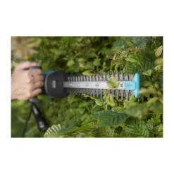 Gardena Taille-haies électrique Easycut 500/55 – 500w – Lame 55cm & Coupe ø18mm – Poignée Ergoline – Butée De Protec -Outils De Jardin 645b8f41b0de80.43561535